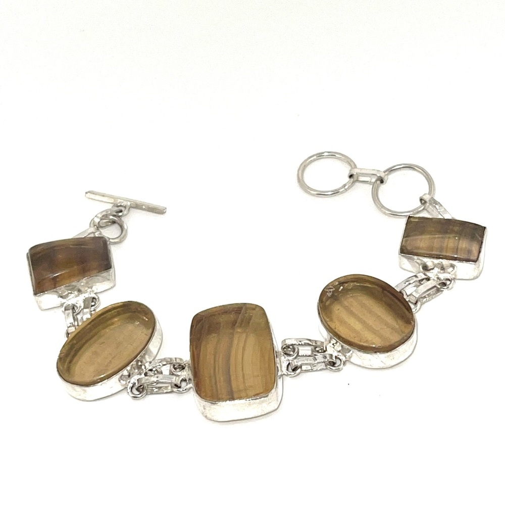 Translucent Fluorite Bracelet - Picture 5 of 7